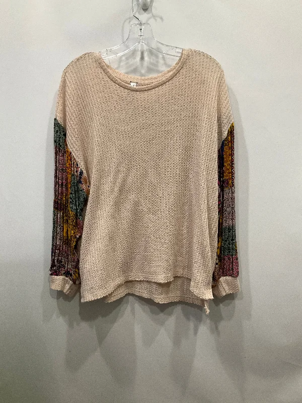 Top Long Sleeve By Clothes Mentor In Tan, Size: S