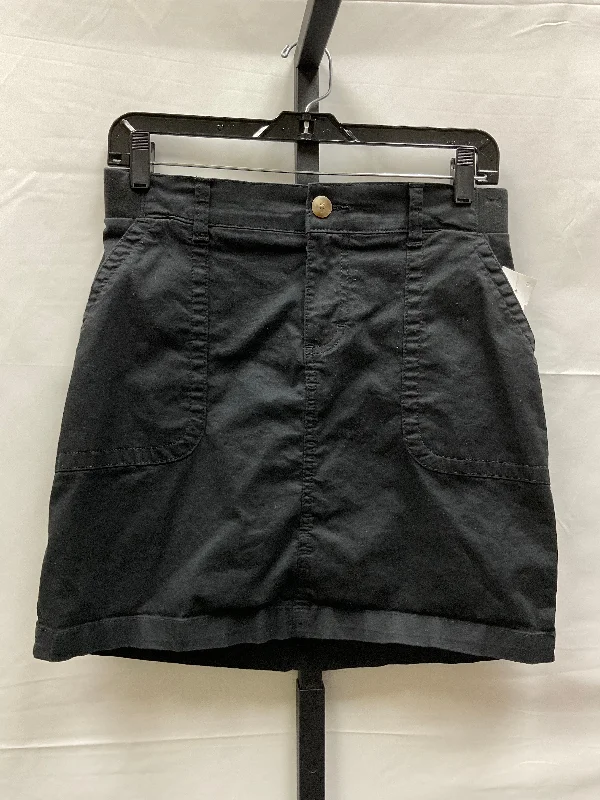 Black Skort Lee, Size 6